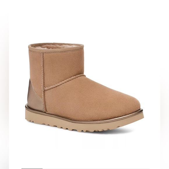 Brand New Size 11 UGG women’s classic mini shine boots/ugg - Picture 4 of 13
